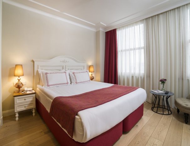 Amofta-standard-double-room-01-01